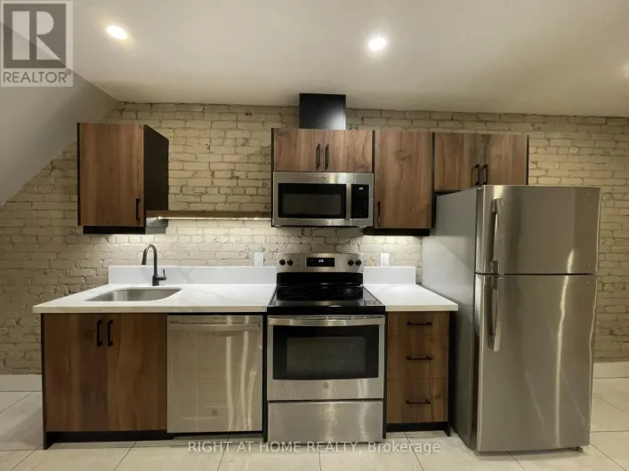 1 - 363 PARKSIDE DRIVE, Toronto