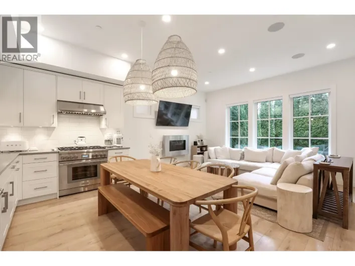 1 3640 W 2ND AVENUE, Vancouver