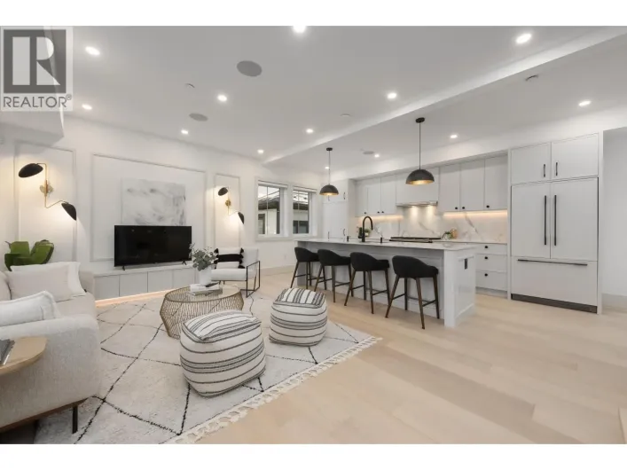 1 375 E 33RD AVENUE, Vancouver