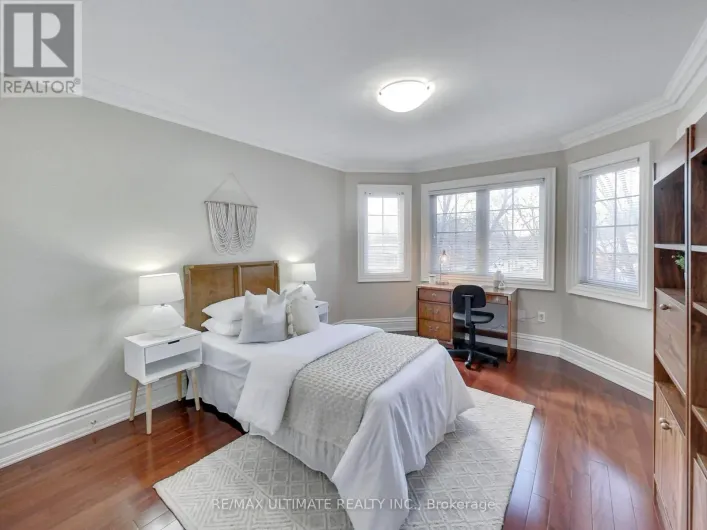 1 - 40 HARROW DRIVE, Toronto