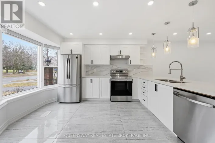 1 - 4196 LONGMOOR DRIVE, Burlington