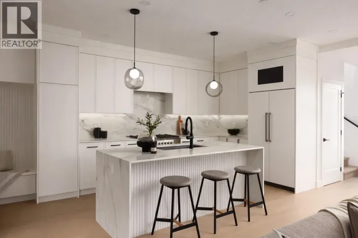 1 421 W 23RD AVENUE, Vancouver