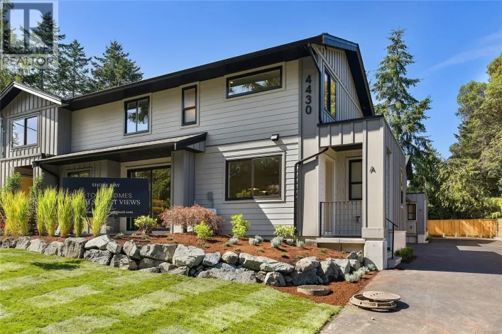 1 4430 Shore Way, Saanich