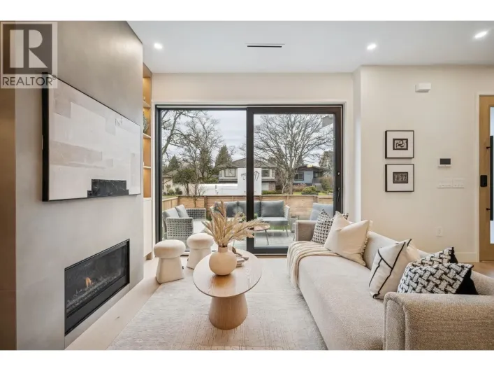 1 448 W 20TH AVENUE, Vancouver