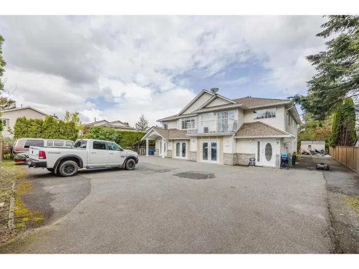 1 45821 THOMAS ROAD|Vedder Crossing, Chilliwack