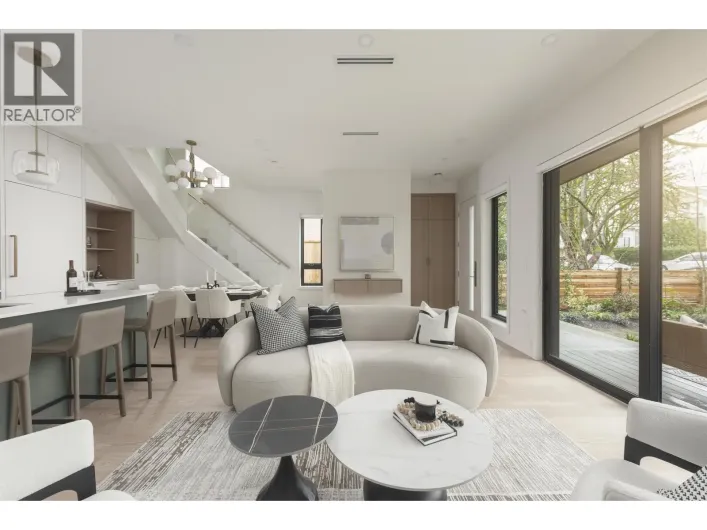 1 476 E 20TH AVENUE, Vancouver