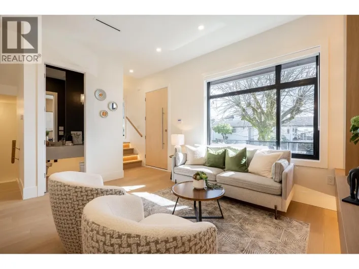 1 4875 ALBERT STREET, Burnaby