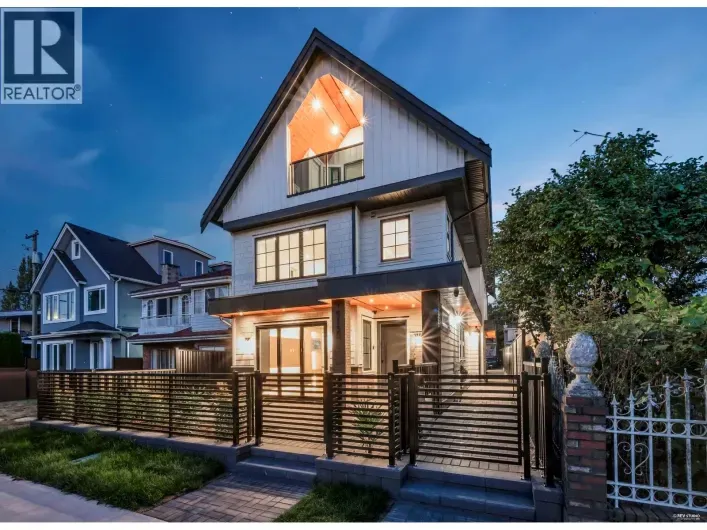 1 5150 SPENCER STREET, Vancouver