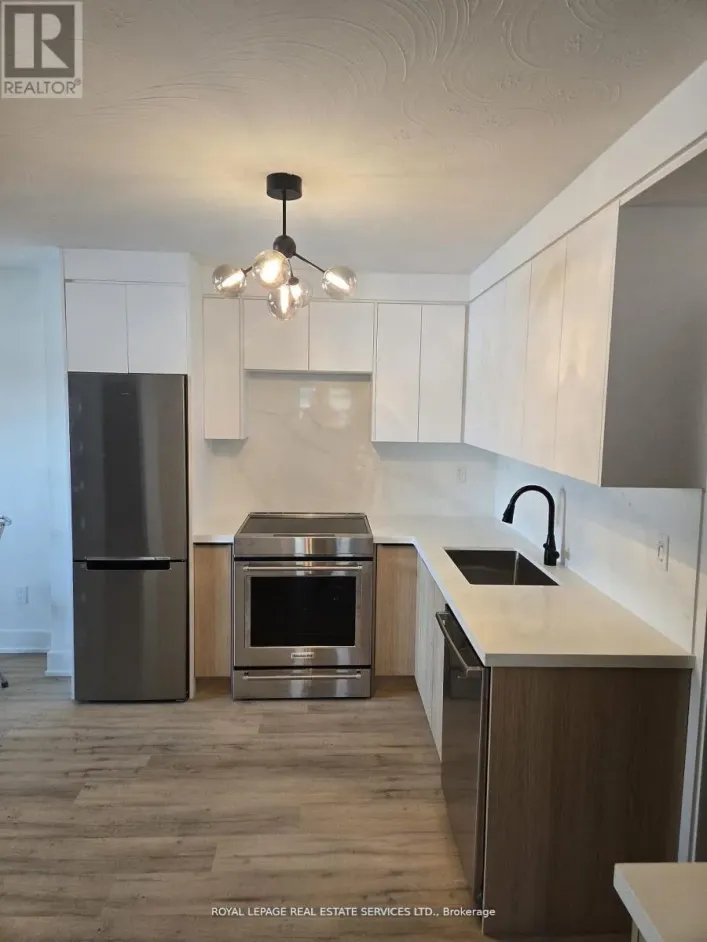 1 - 52 PETER STREET, Mississauga