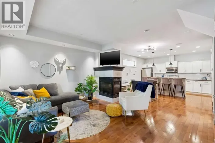 1, 528 34 Street NW, Calgary