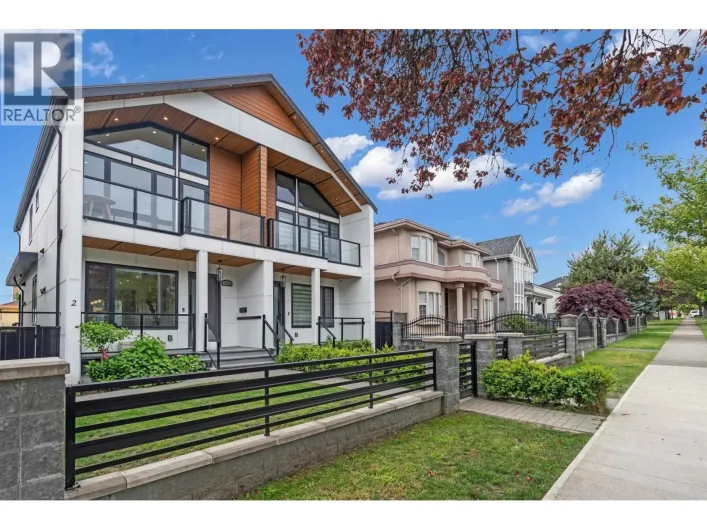 1 560 W 63RD AVENUE, Vancouver