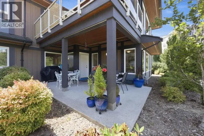 1 5778 MARINE WAY, Sechelt