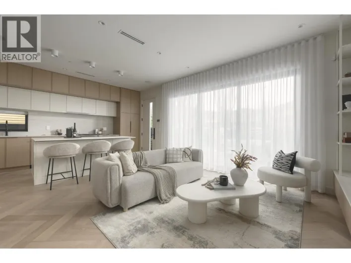 1 58 E 40TH AVENUE, Vancouver