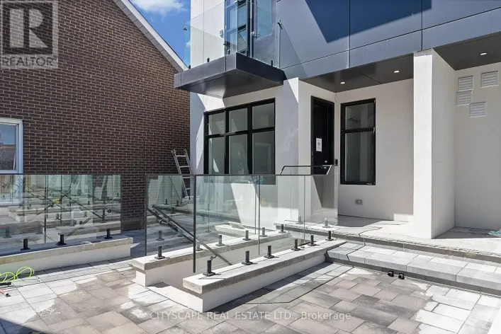 1 - 587 OAKWOOD AVENUE, Toronto