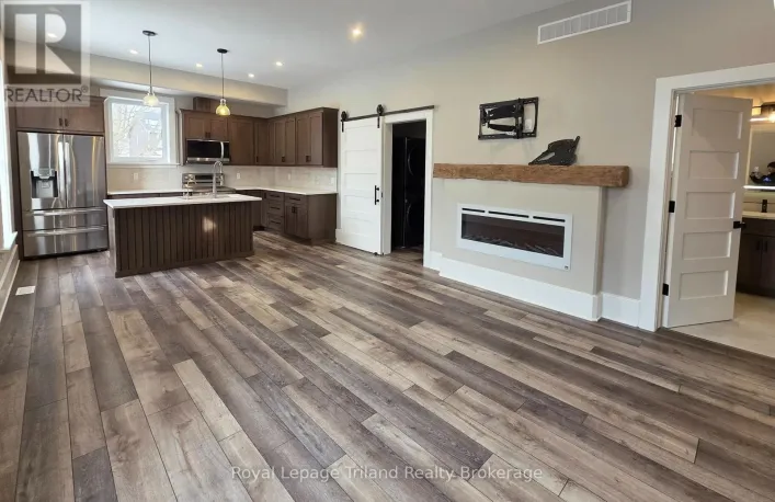 1 - 590 HATCH STREET, Woodstock