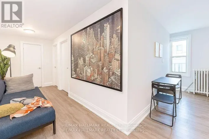 1 - 595 ST CLAIR AVENUE W, Toronto