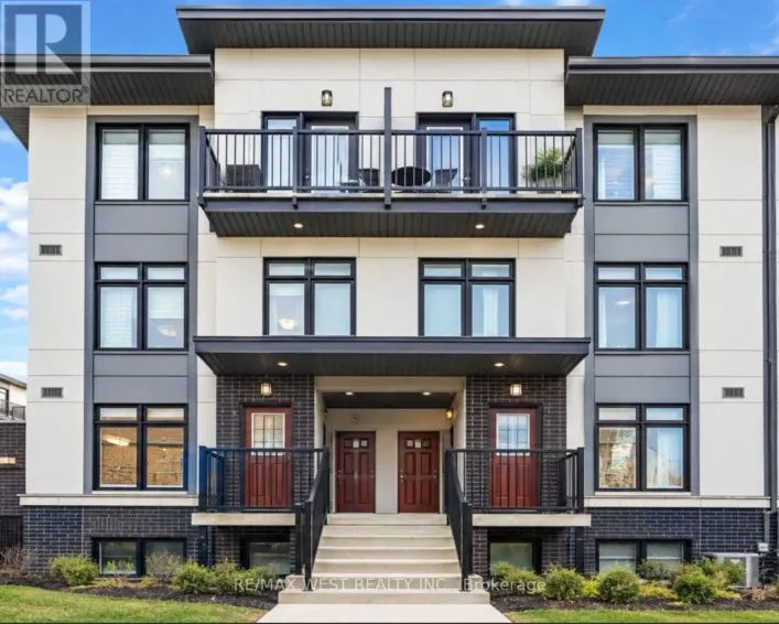1 - 6 BICKNELL AVENUE, Toronto