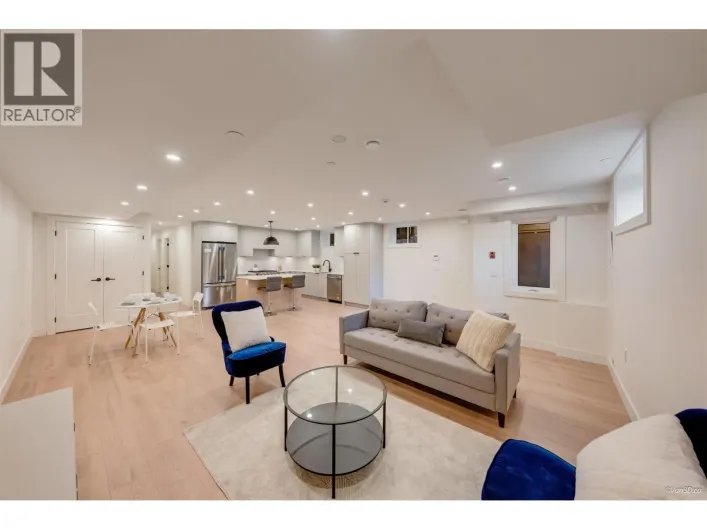 1 6136 IRMIN STREET, Burnaby