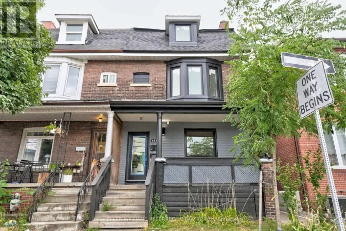 1 - 653 MANNING AVENUE, Toronto