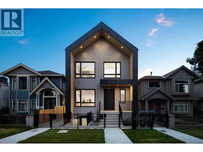 1 6831 SALISBURY AVENUE, Burnaby