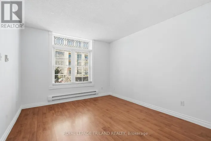 1 - 715 KING STREET, London East