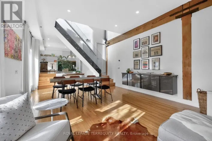 1 - 75 MARKHAM STREET, Toronto