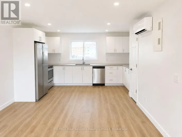 1 - 7708 POPLAR SIDE ROAD, Collingwood