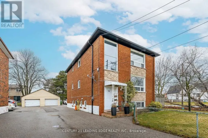 1 - 796 MIDLAND AVENUE, Toronto