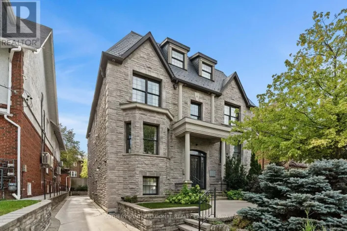 1 - 8 HIGHBOURNE ROAD, Toronto