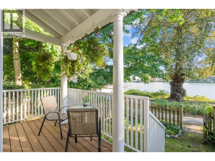 1 8581 JELLICOE STREET, Vancouver