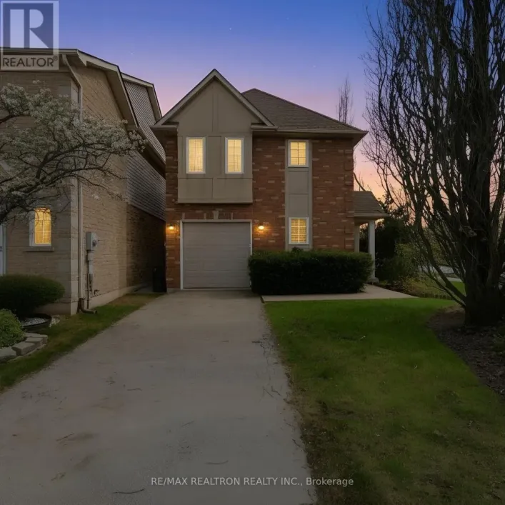 1 - 876 GOLF LINKS ROAD, Hamilton