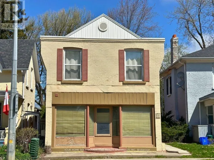 1 - 90 WELLINGTON STREET E, Aurora