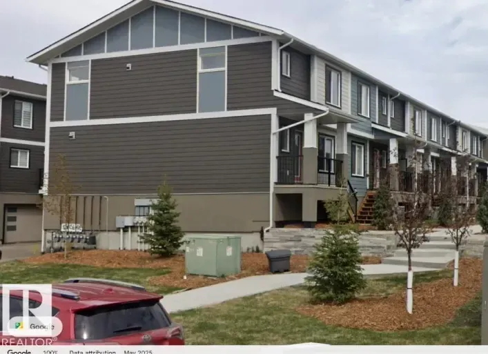 Row / Townhouse for sale: #1 9250 156 AV NW, Edmonton