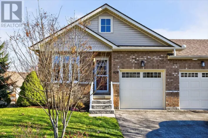 #1 - 929 WENTWORTH STREET, Peterborough