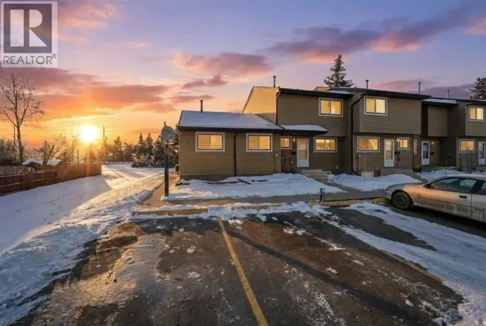 1, 96 Holmes Street, Red Deer