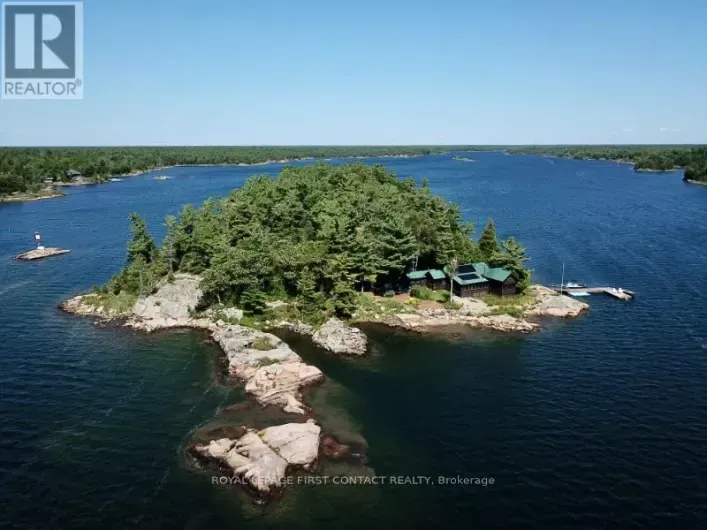1 A207 ISLAND, The Archipelago