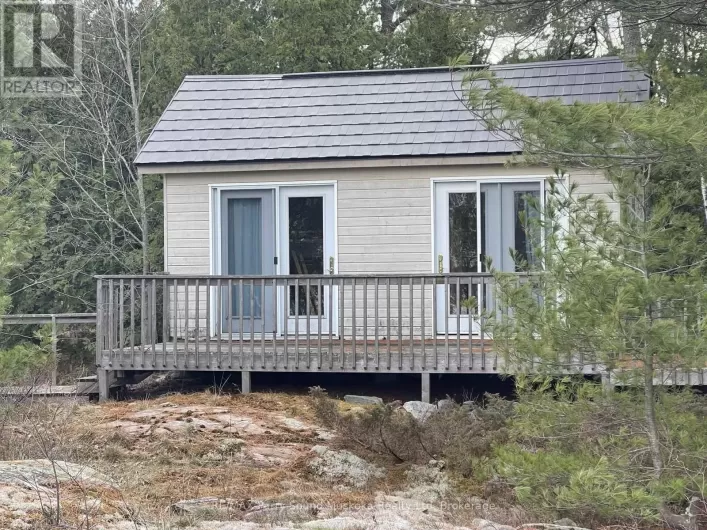 1 B844, The Archipelago