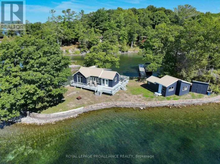 1 BLACK CAT ISLAND, Leeds and the Thousand Islands