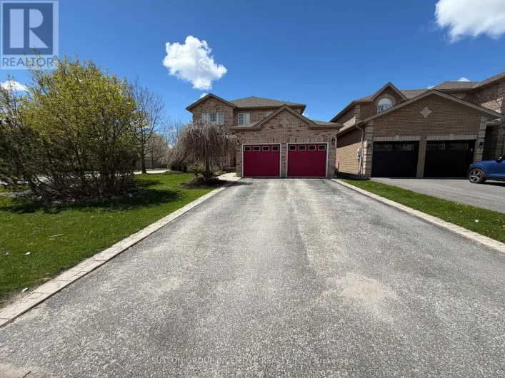 1 BUMAN COURT, Barrie