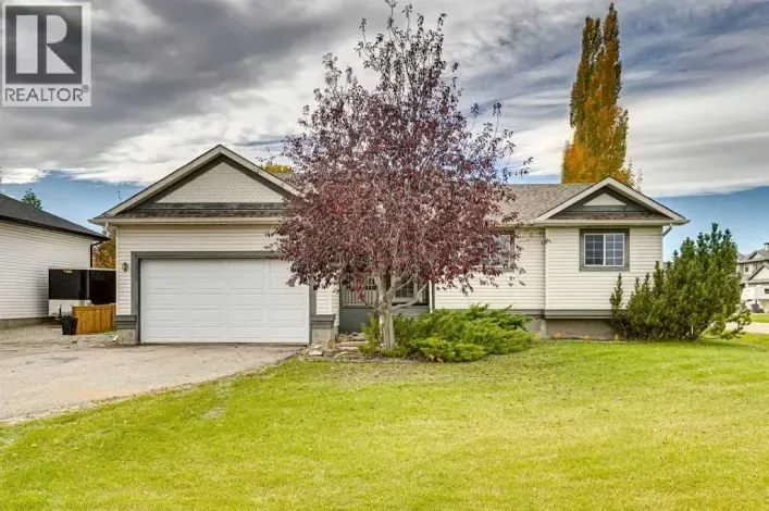 House for sale: 1 Crilly Close NE, Langdon