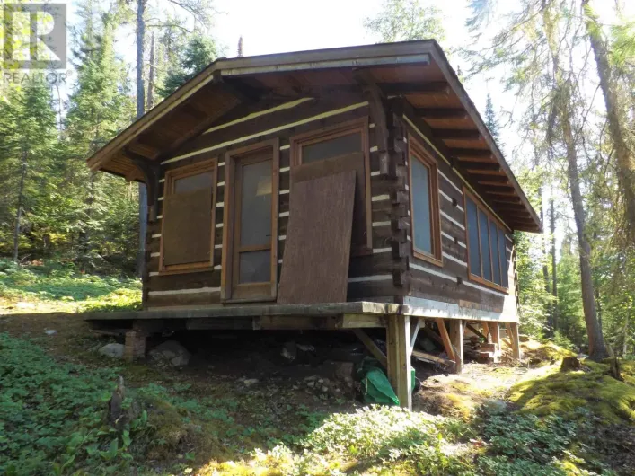 1 Erdmann Island, Atikokan