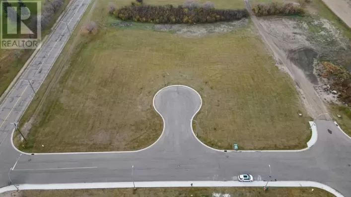 1 Fairways  W, Sedgewick