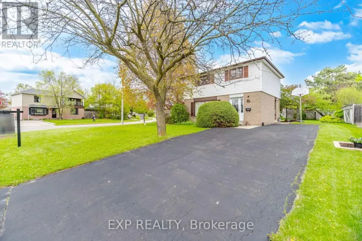 1 FLAVIAN CRESCENT, Brampton