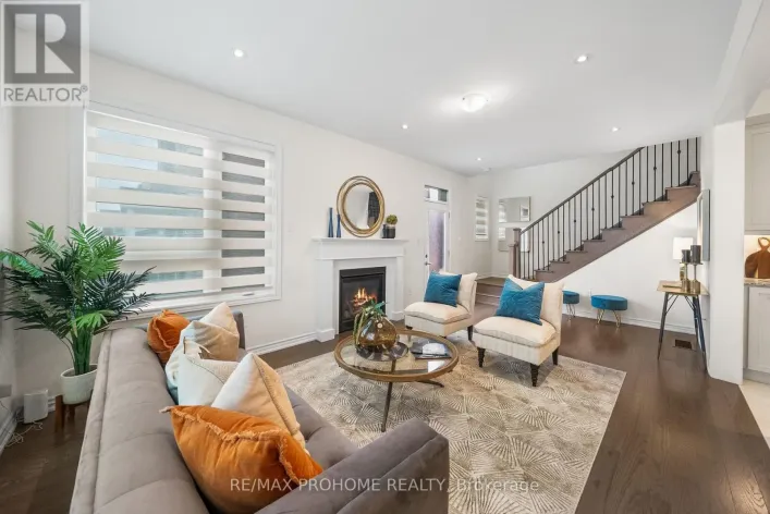 1 FREDERICK ROMAN AVENUE, Markham