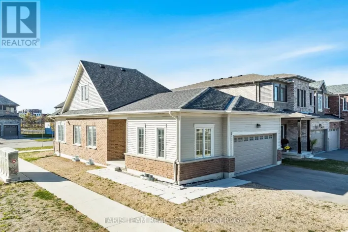 1 HARVEST CRESCENT, Barrie