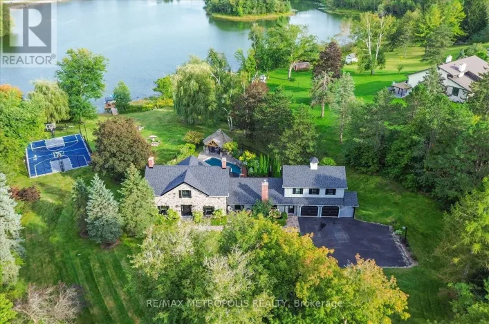 1 ISLAND LAKE DRIVE, Whitchurch-Stouffville