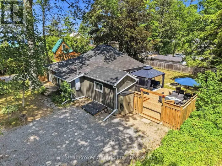 House for sale: 1 JANICE DRIVE, Kawartha Lakes