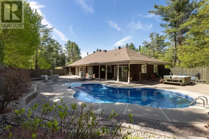 1 KEVIN CRESCENT, Bracebridge)