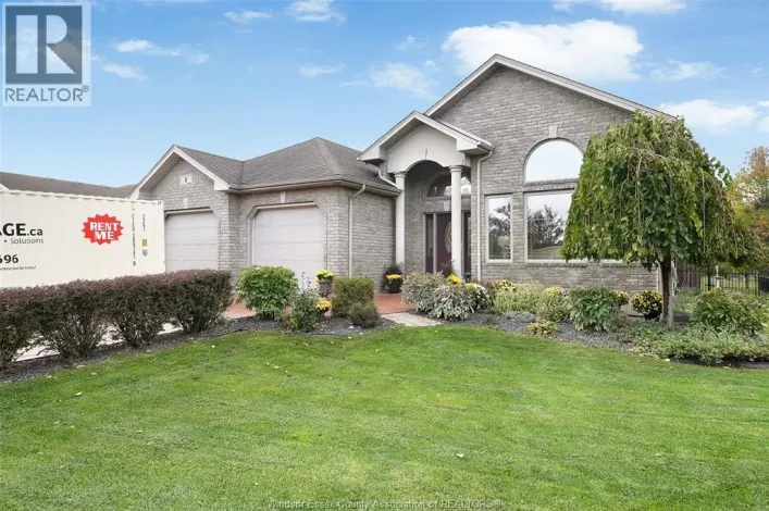 1 KINGSBRIDGE DRIVE, Amherstburg