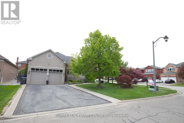 1 KIRKWOOD CRESCENT, Caledon